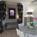 Hébergement de vacances Maison Avec Jardin Et Parking Privé à 300m Du Centre De -vecchio *