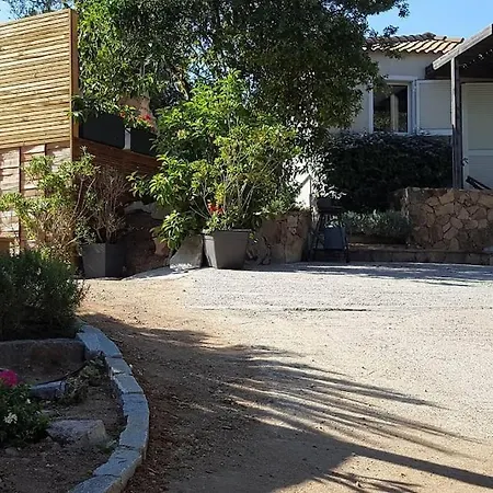 Maison Avec Jardin Et Parking Prive A 300m Du Centre De -vecchio Porto-Vecchio (Corsica)